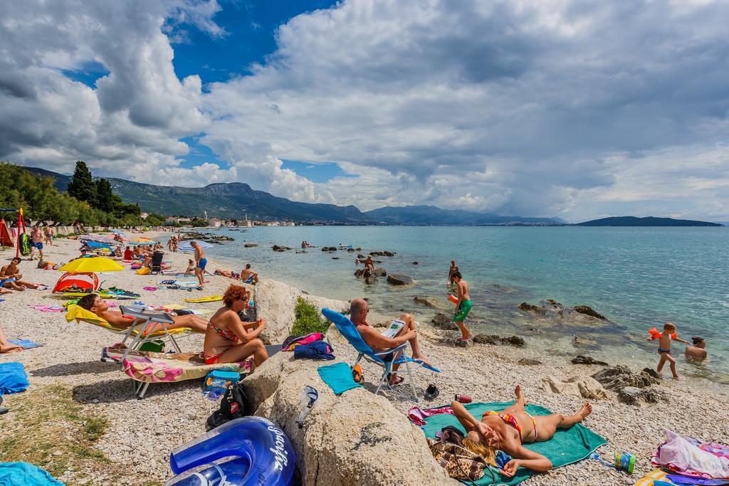 Apartments Villa Karlo Kastela Ngoại thất bức ảnh