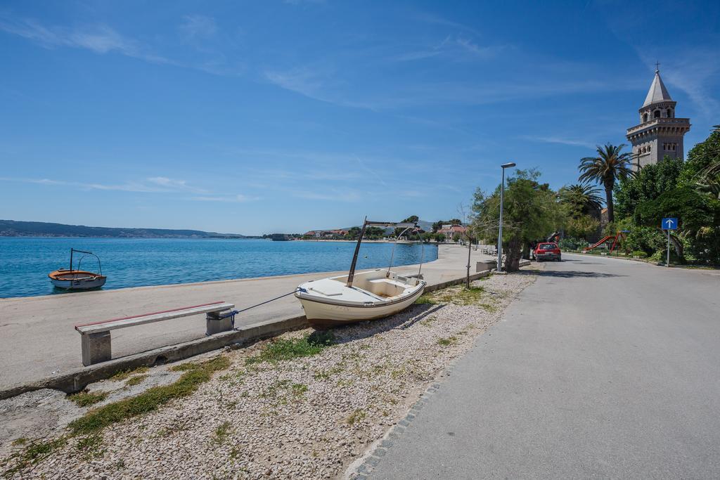 Apartments Villa Karlo Kastela Ngoại thất bức ảnh