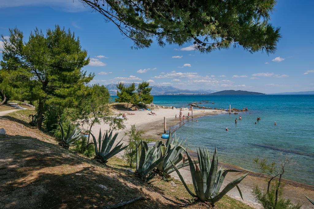 Apartments Villa Karlo Kastela Ngoại thất bức ảnh