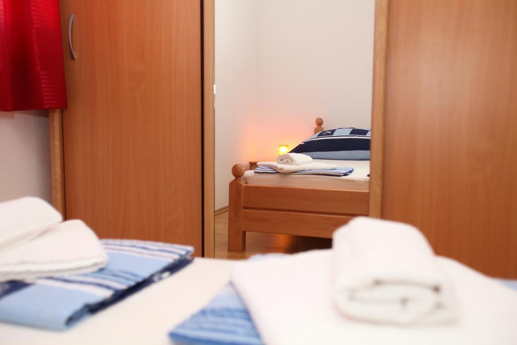 Apartments Villa Karlo Kastela Ngoại thất bức ảnh