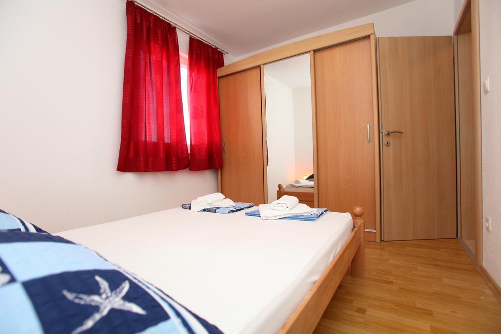 Apartments Villa Karlo Kastela Ngoại thất bức ảnh
