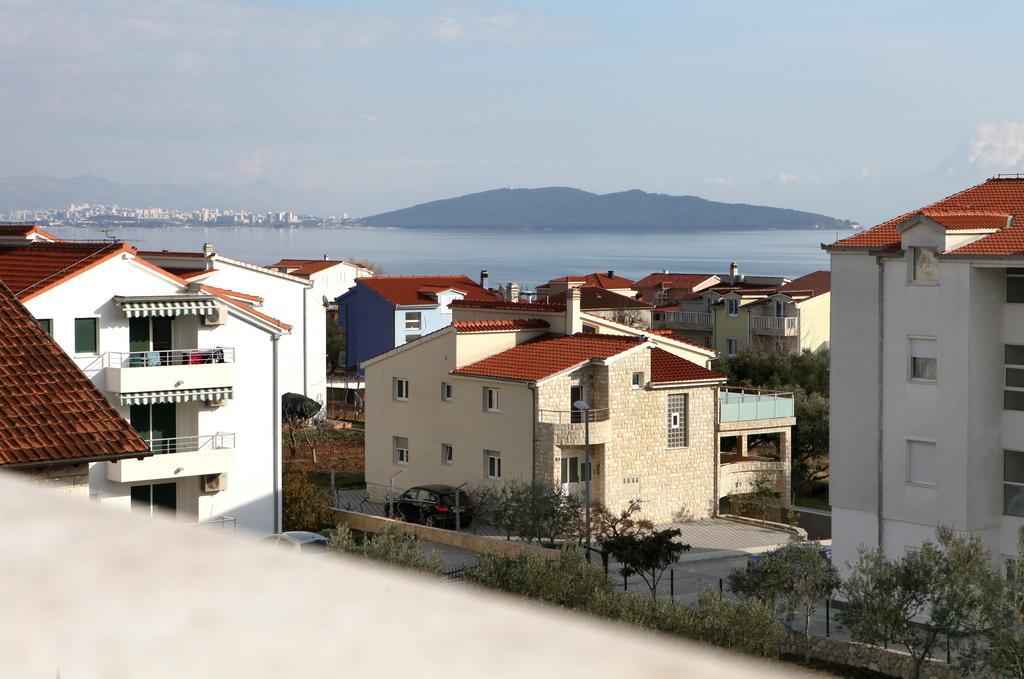 Apartments Villa Karlo Kastela Ngoại thất bức ảnh