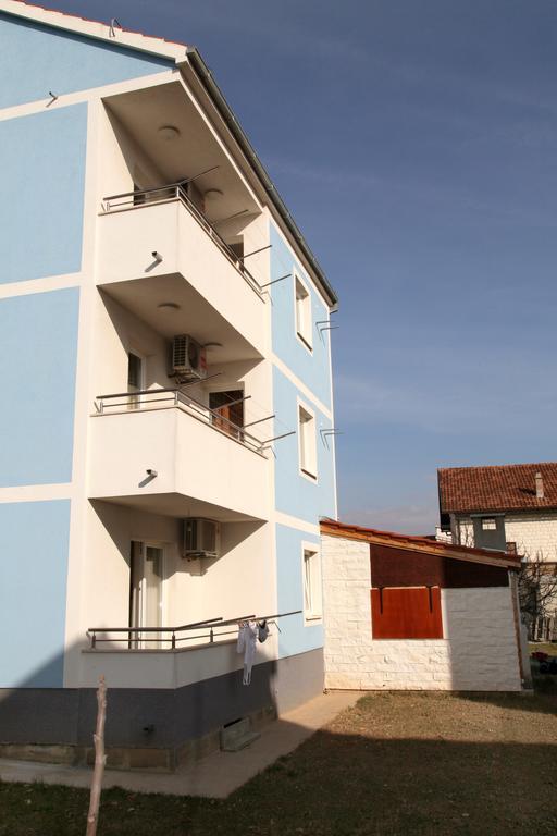 Apartments Villa Karlo Kastela Ngoại thất bức ảnh